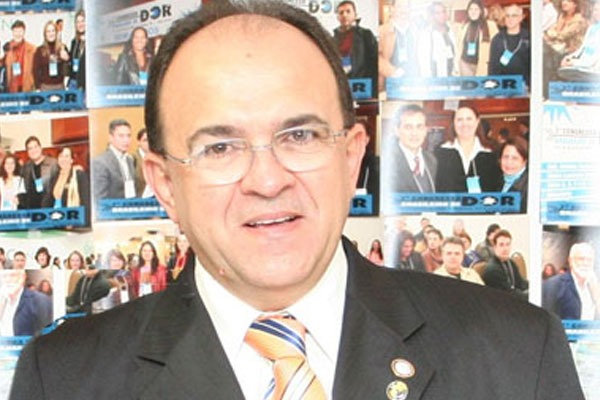 Dr. Onofre Alves Neto