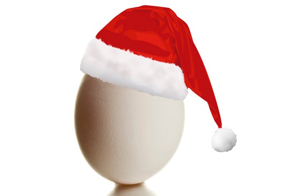“De manhã na cozinha sobre a mesa vejo o ovo”